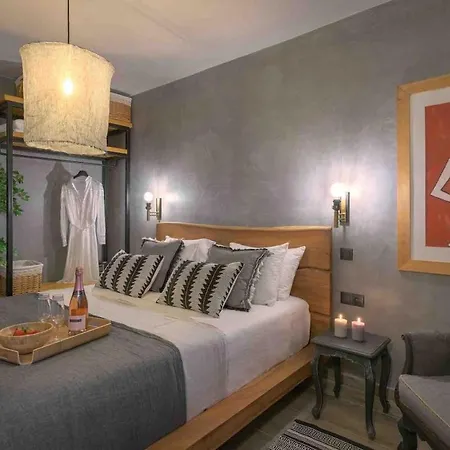 Apartmán Ruby Chic Retreat Near Old Town, 2 Balconies Rhodes City