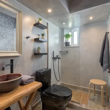 Ruby Chic Retreat Near Old Town, 2 Balconies Apartmán Rhodes City